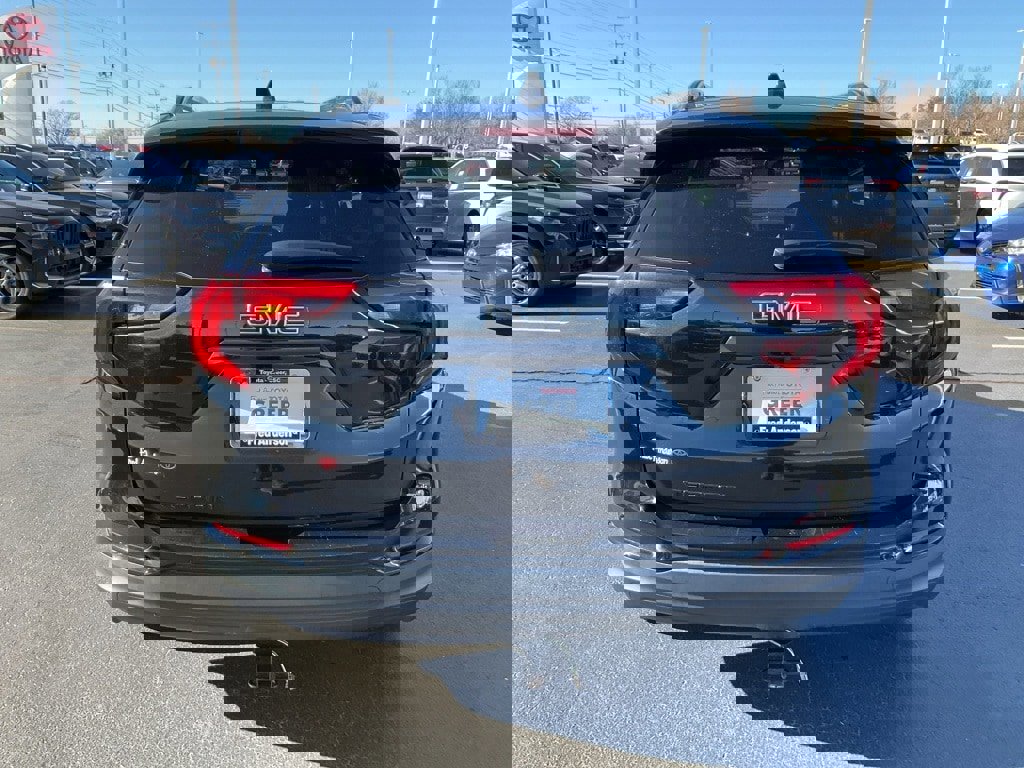 Used 2020 GMC Terrain SLT w/ Preferred Package image 20