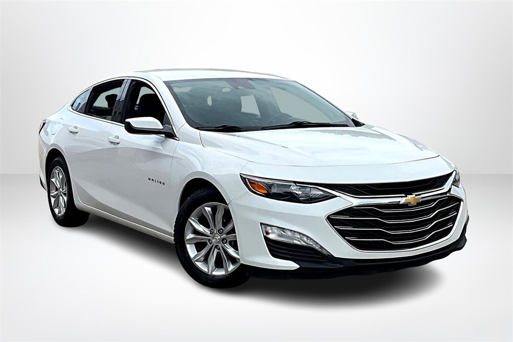 Used 2020 Chevrolet Malibu LT image 3