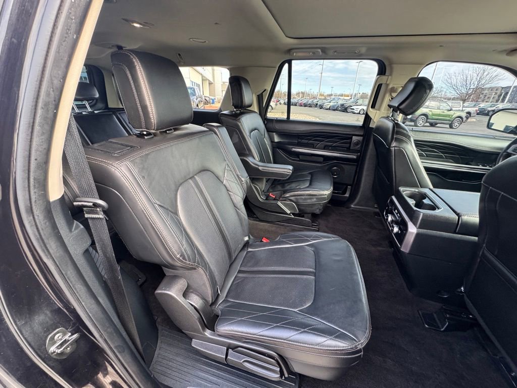Certified 2021 Ford Expedition Max Platinum image 16