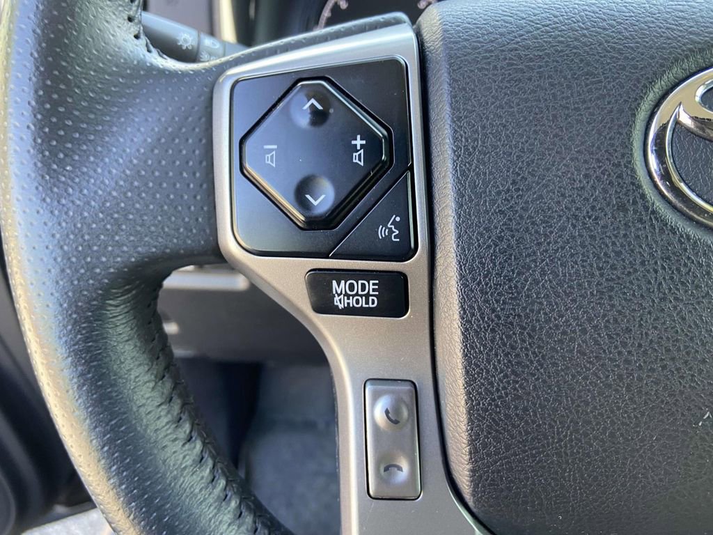 Used 2024 Toyota 4Runner SR5 image 32