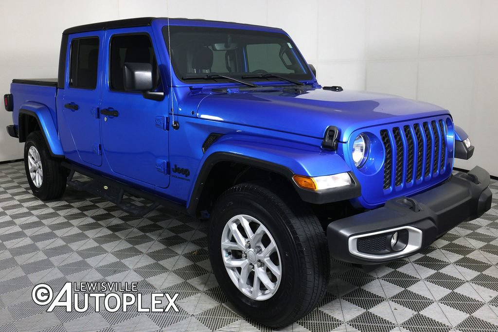 Used 2023 Jeep Gladiator Sport AWD/4WD image 3