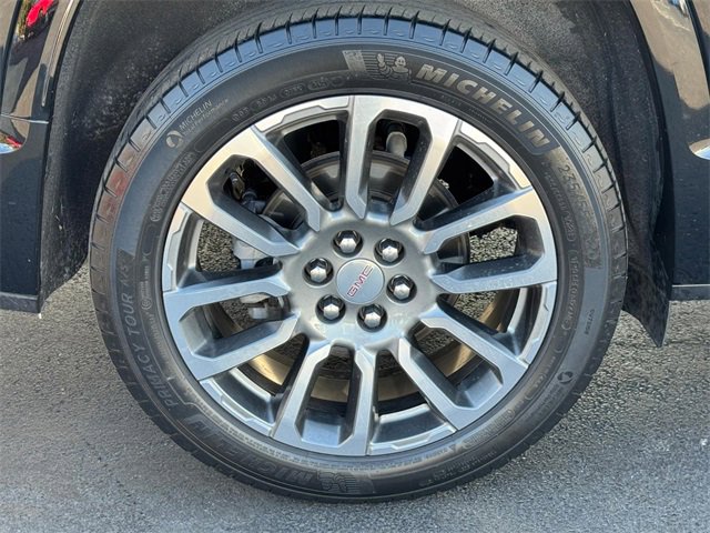 Used 2021 GMC Acadia Denali w/ Denali Ultimate Package image 12