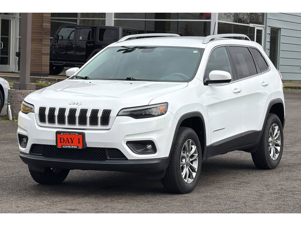 Used 2019 Jeep Cherokee Latitude Plus w/ Cold Weather Group image 10