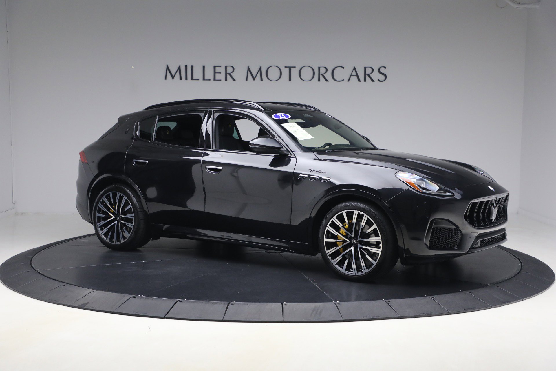 Certified 2023 Maserati Grecale Modena image 10