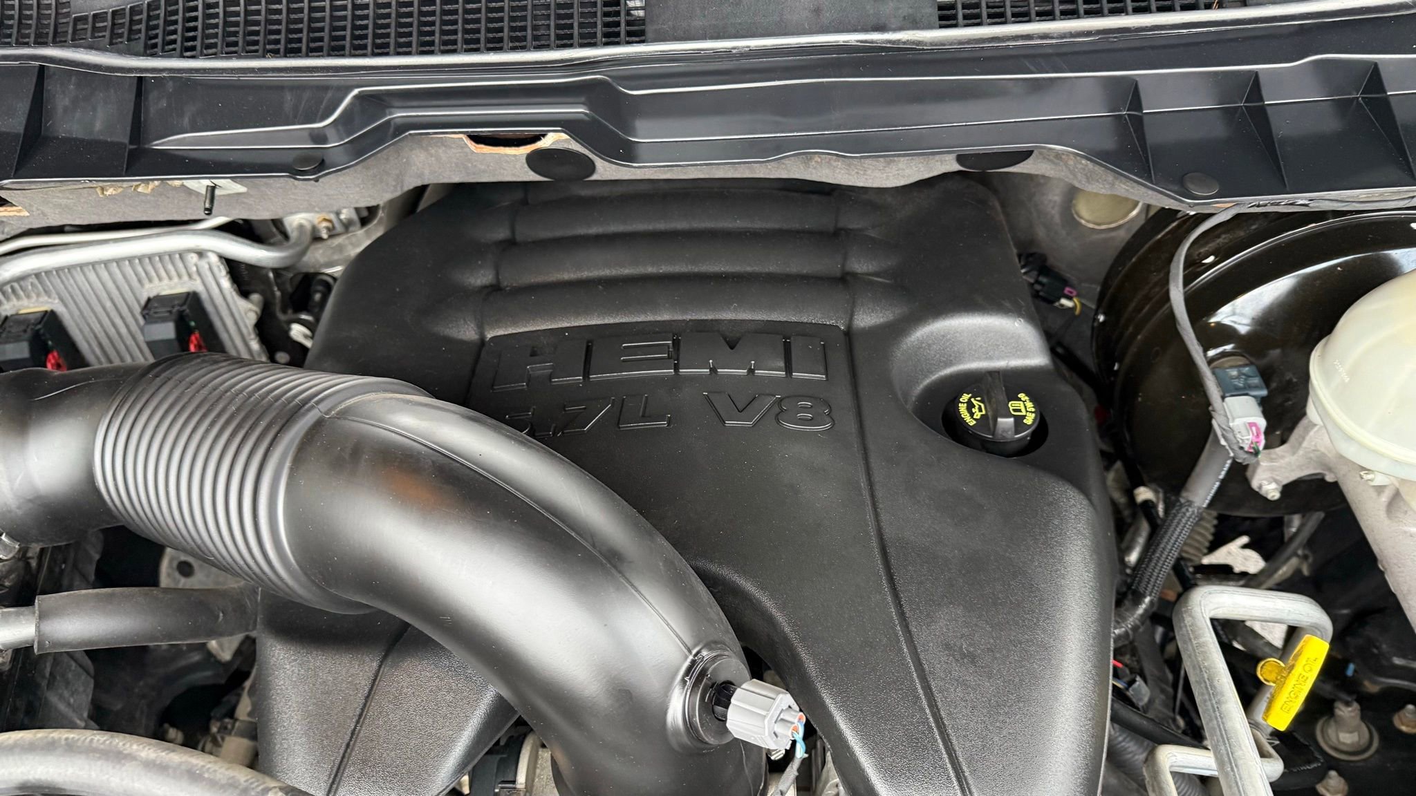 Used 2015 RAM 1500 Sport image 28