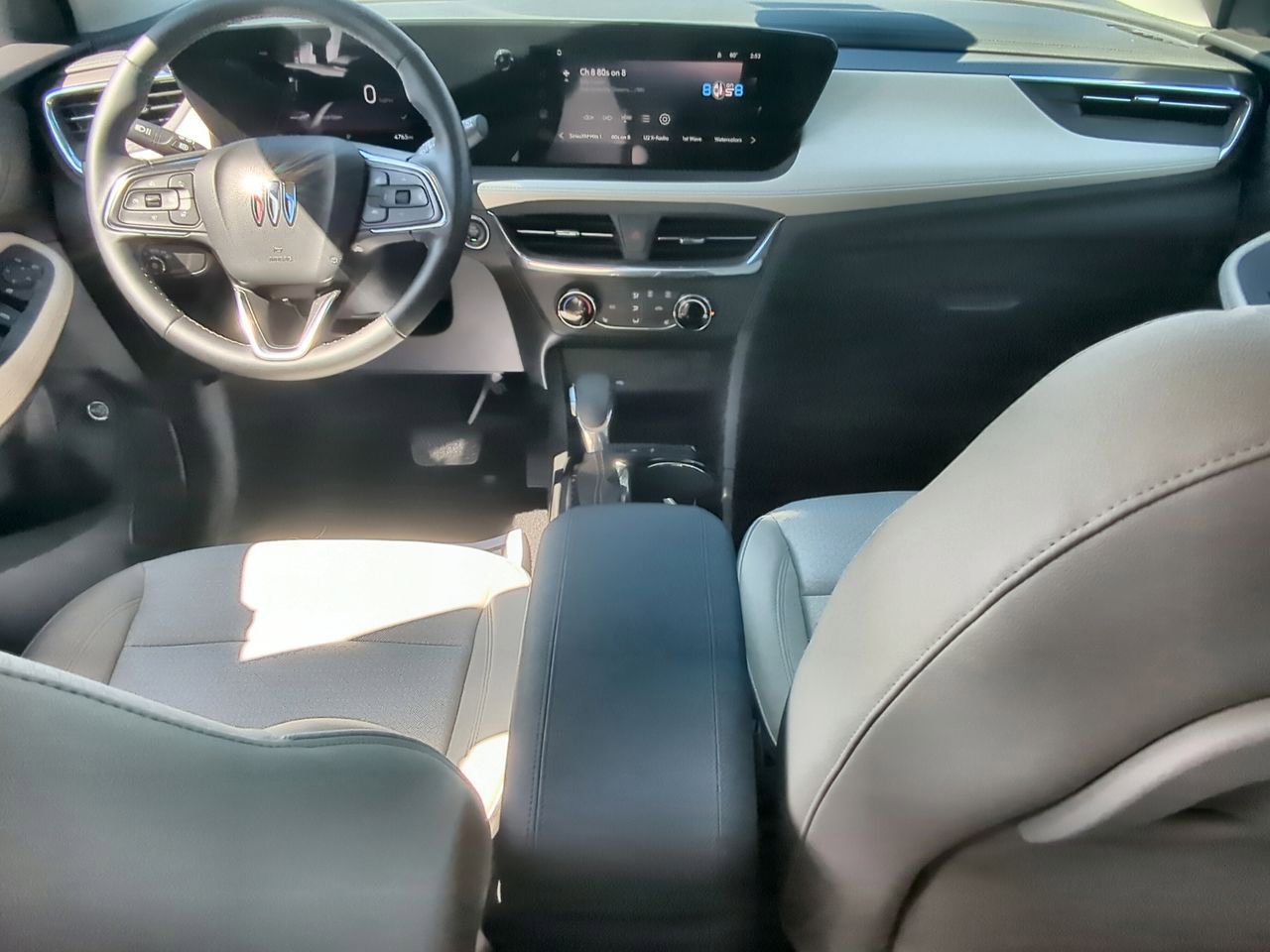 Used 2025 Buick Encore GX Preferred w/ Advanced Technology Package FWD image 19