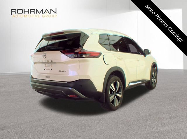 Used 2023 Nissan Rogue SL AWD/4WD image 2