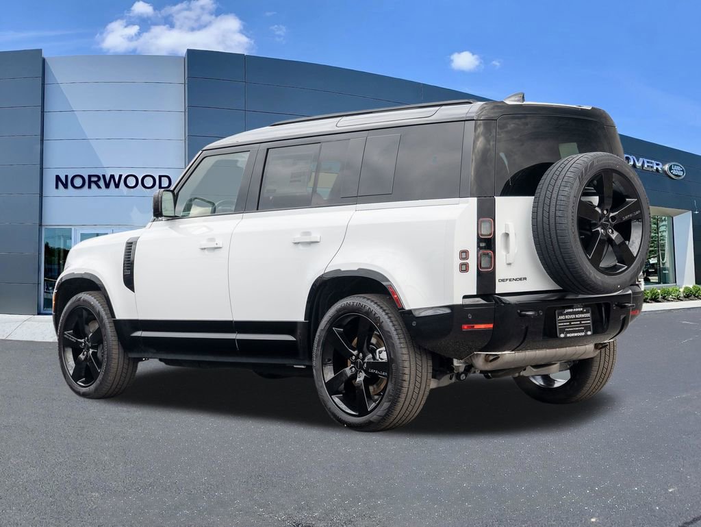 New 2026 Land Rover Defender 110 X-Dynamic SE image 6