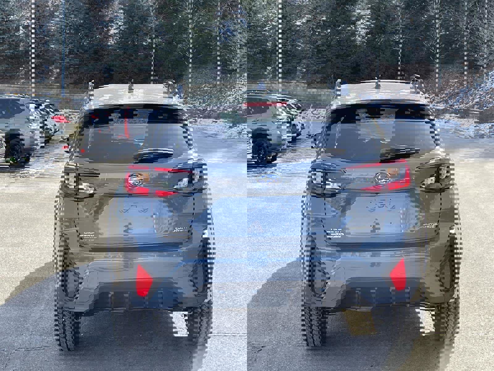 Used 2025 Subaru Crosstrek 2.0i Premium image 4