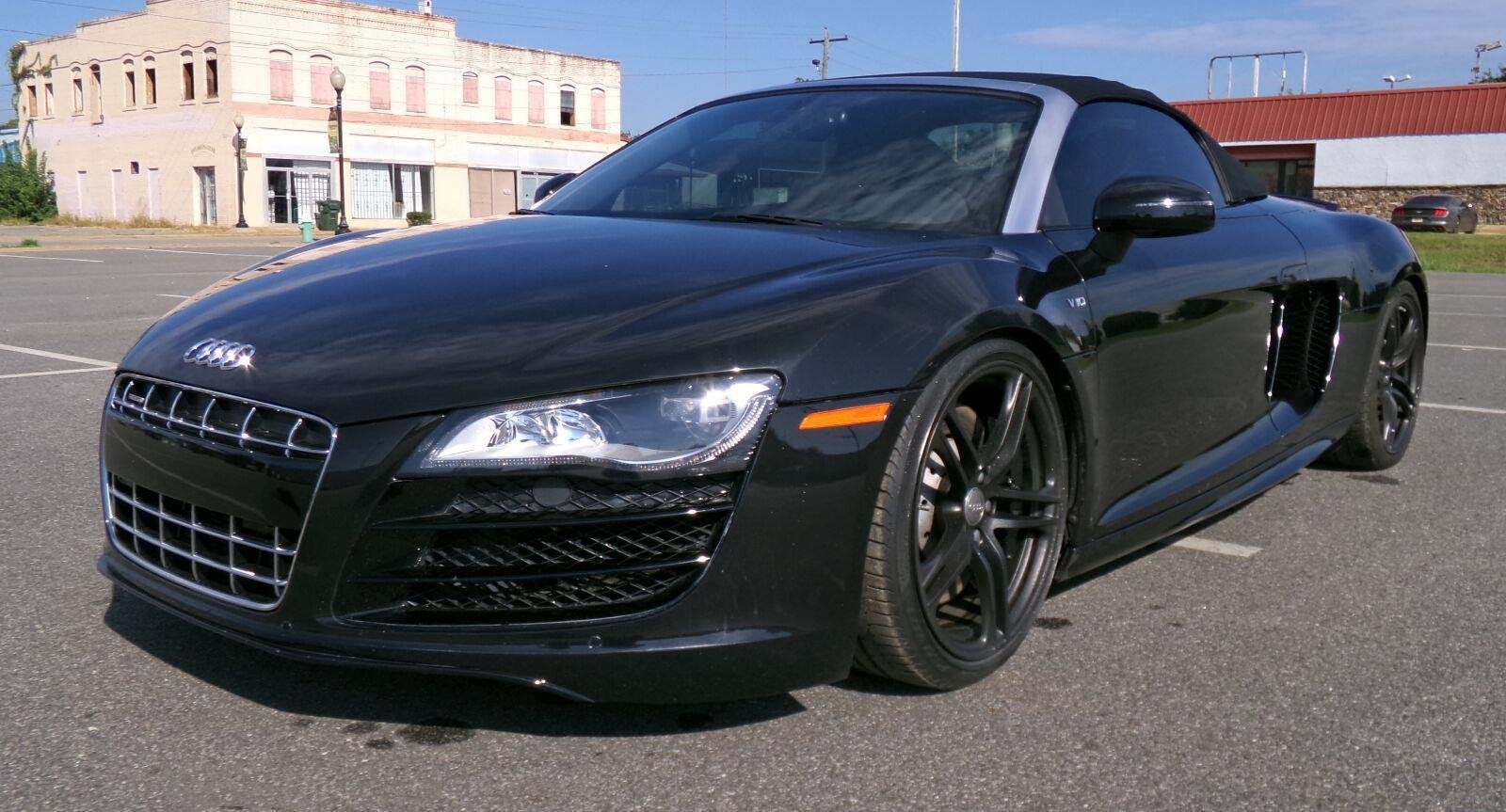 Used 2011 Audi R8 V10
