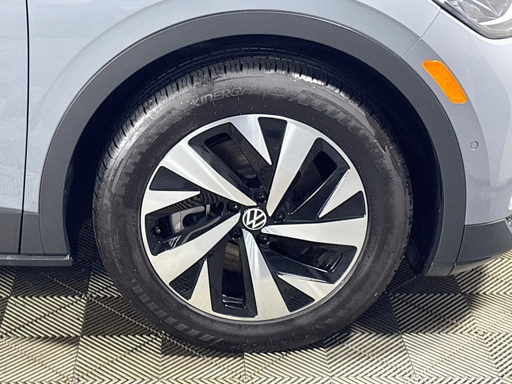 Certified 2024 Volkswagen ID.4 2WD image 24
