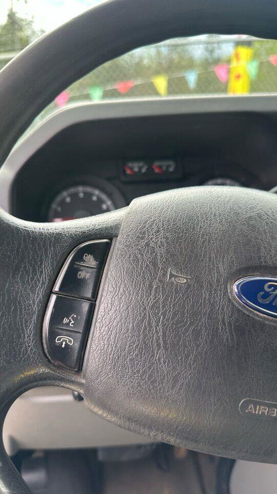 Used 2013 Ford E-250 and Econoline 250 Extended w/ PWR Group image 18