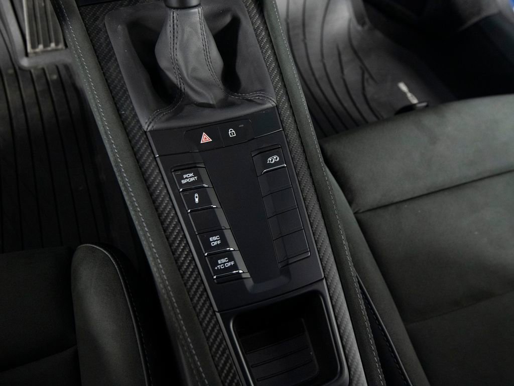 Certified 2025 Porsche 718 Cayman GT4 RS image 31