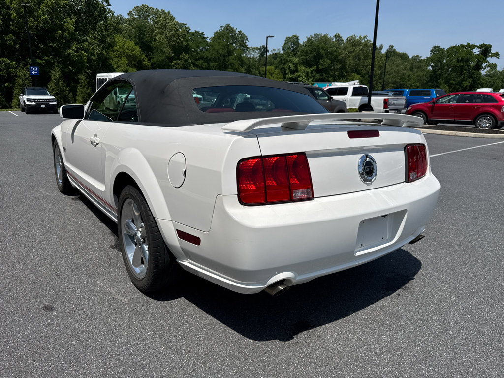 Used 2006 Ford Mustang GT Premium RWD image 20