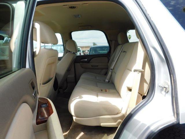 Used 2011 Chevrolet Tahoe LS AWD/4WD image 12