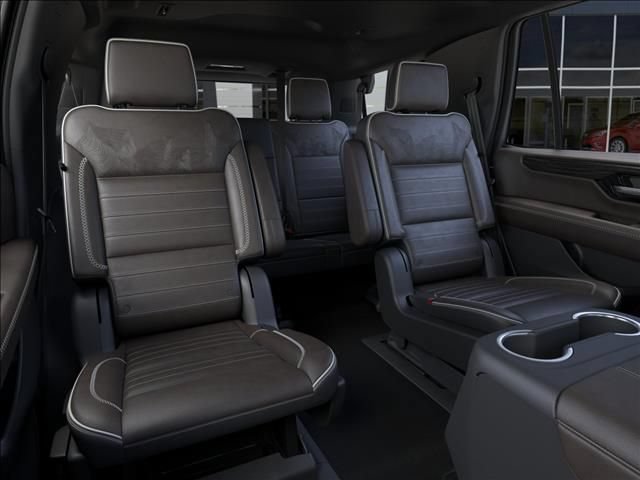 New 2026 GMC Yukon Denali Ultimate AWD/4WD image 17