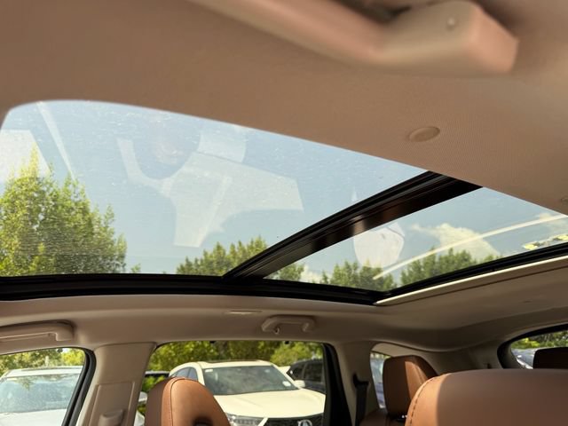 Certified 2023 Acura MDX FWD w/ Technology Package image 18