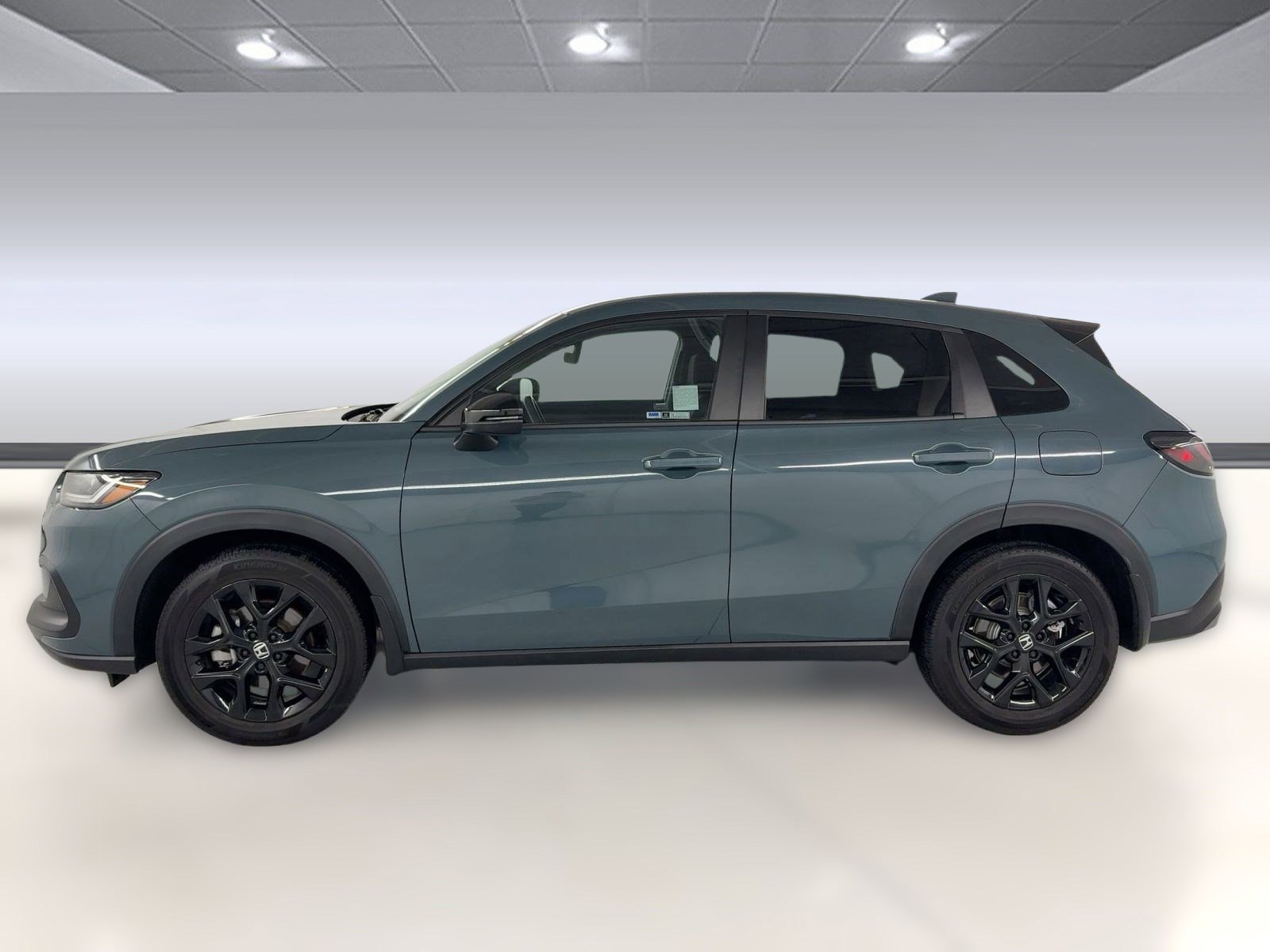 Used 2024 Honda HR-V Sport image 2