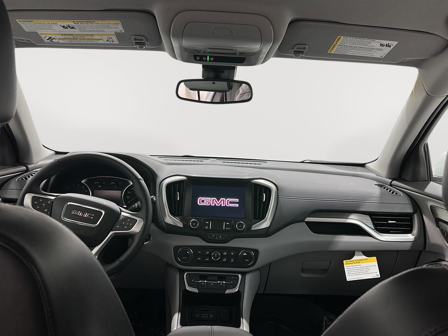 Used 2024 GMC Terrain SLT w/ Tech Package image 22