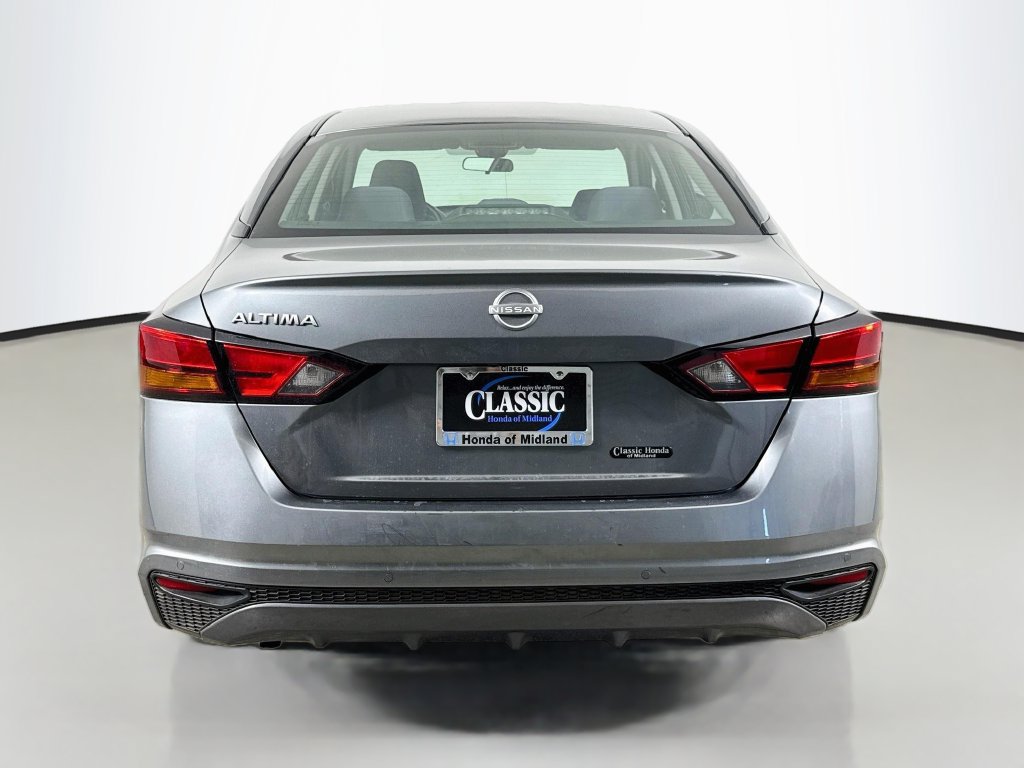 Used 2023 Nissan Altima 2.5 S FWD image 6