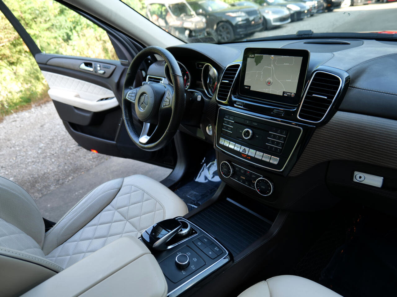 Used 2019 Mercedes-Benz GLS 450 4MATIC w/ Grand Edition Package image 36