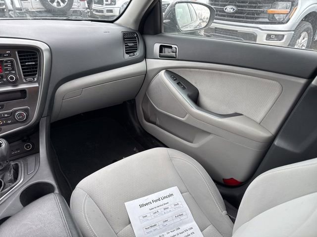 Used 2013 Kia Optima LX image 18