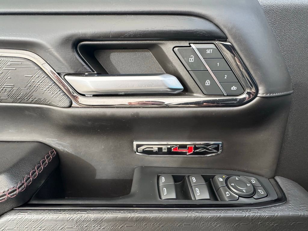 Used 2024 GMC Sierra 1500 AT4X image 27