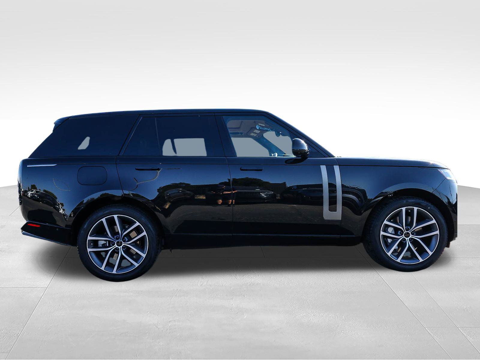 New 2026 Land Rover Range Rover SE AWD/4WD image 4