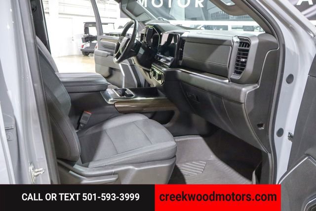 Used 2024 Chevrolet Silverado 2500 LT w/ Convenience Package image 9