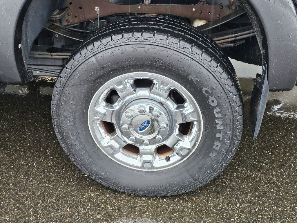 Used 2016 Ford F350 Lariat w/ Lariat Ultimate Package image 12