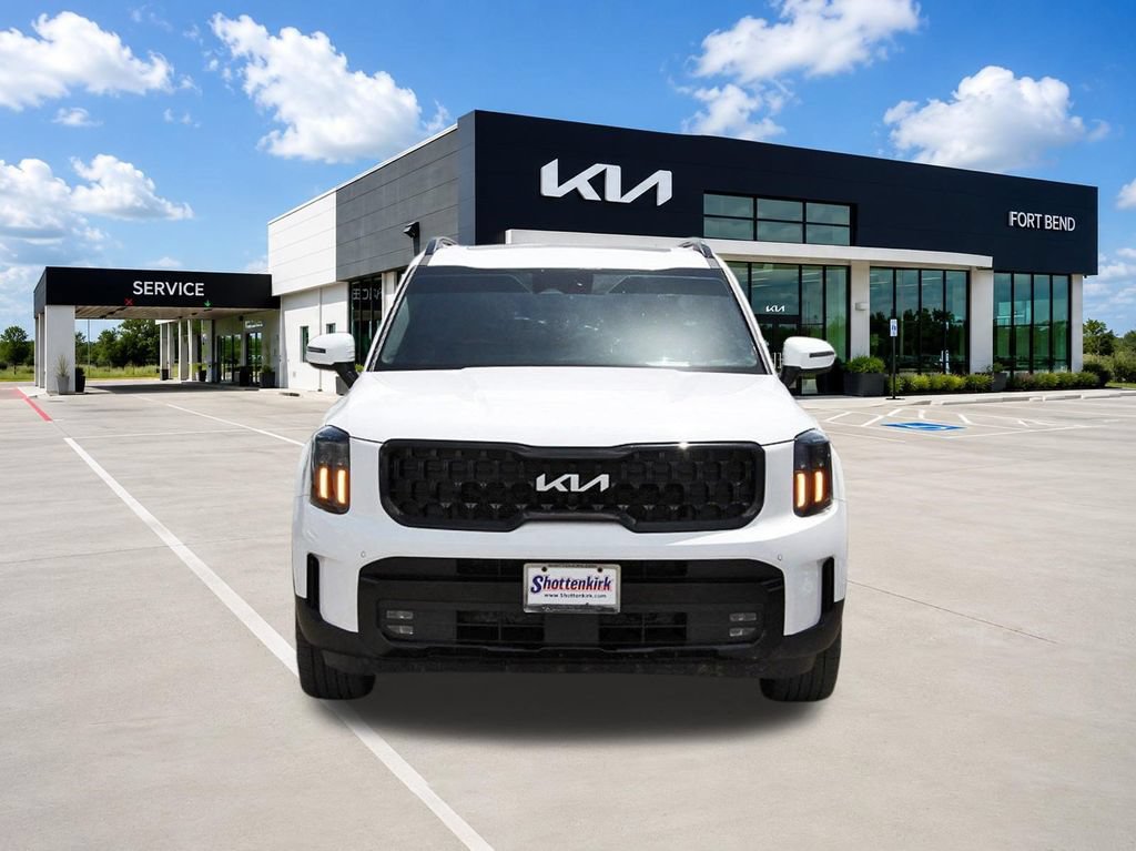 Certified 2024 Kia Telluride SX Prestige X-Line AWD/4WD image 2