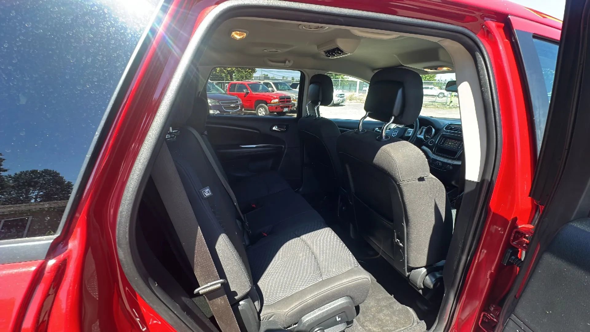 Used 2019 Dodge Journey SE w/ Premium Group image 13