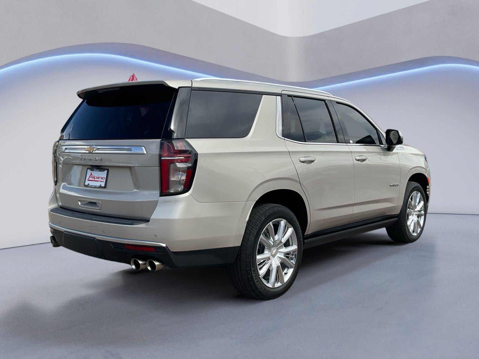 Used 2021 Chevrolet Tahoe High Country w/ Premium Package AWD/4WD image 5