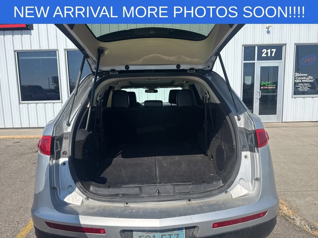 Used 2019 Lincoln MKT AWD image 18