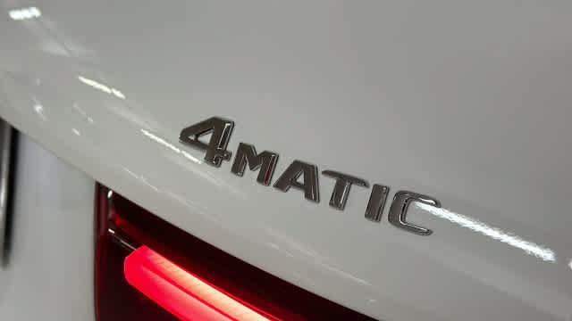 New 2026 Mercedes-Benz GLB 250 4MATIC image 10