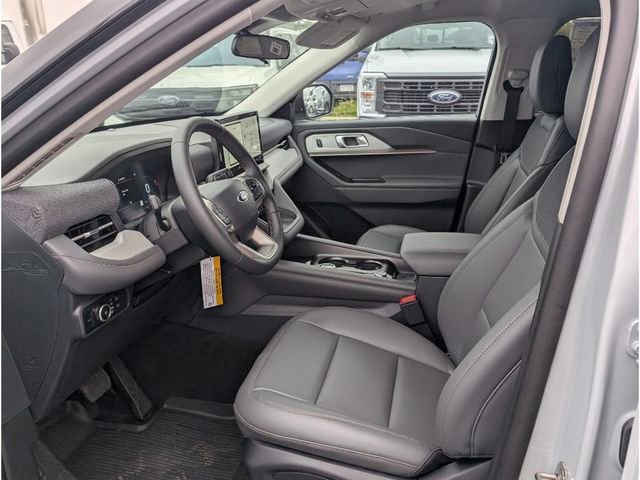 New 2025 Ford Explorer Active w/ Active Comfort Package image 15