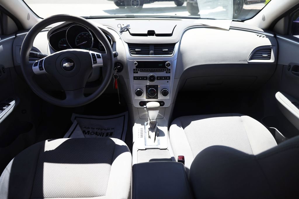 Used 2010 Chevrolet Malibu LS FWD image 18