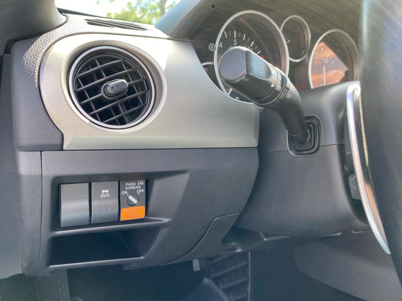 Used 2012 MAZDA MX-5 Miata Grand Touring w/ Premium Pkg RWD image 30