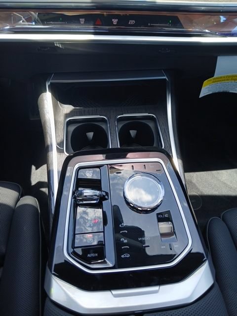 New 2026 BMW 740i w/ Executive Package RWD image 22