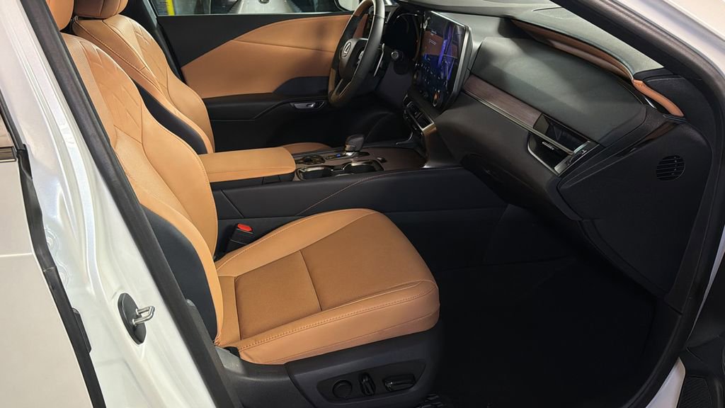 Certified 2024 Lexus RX 350 Premium w/ Cold Area Package image 9