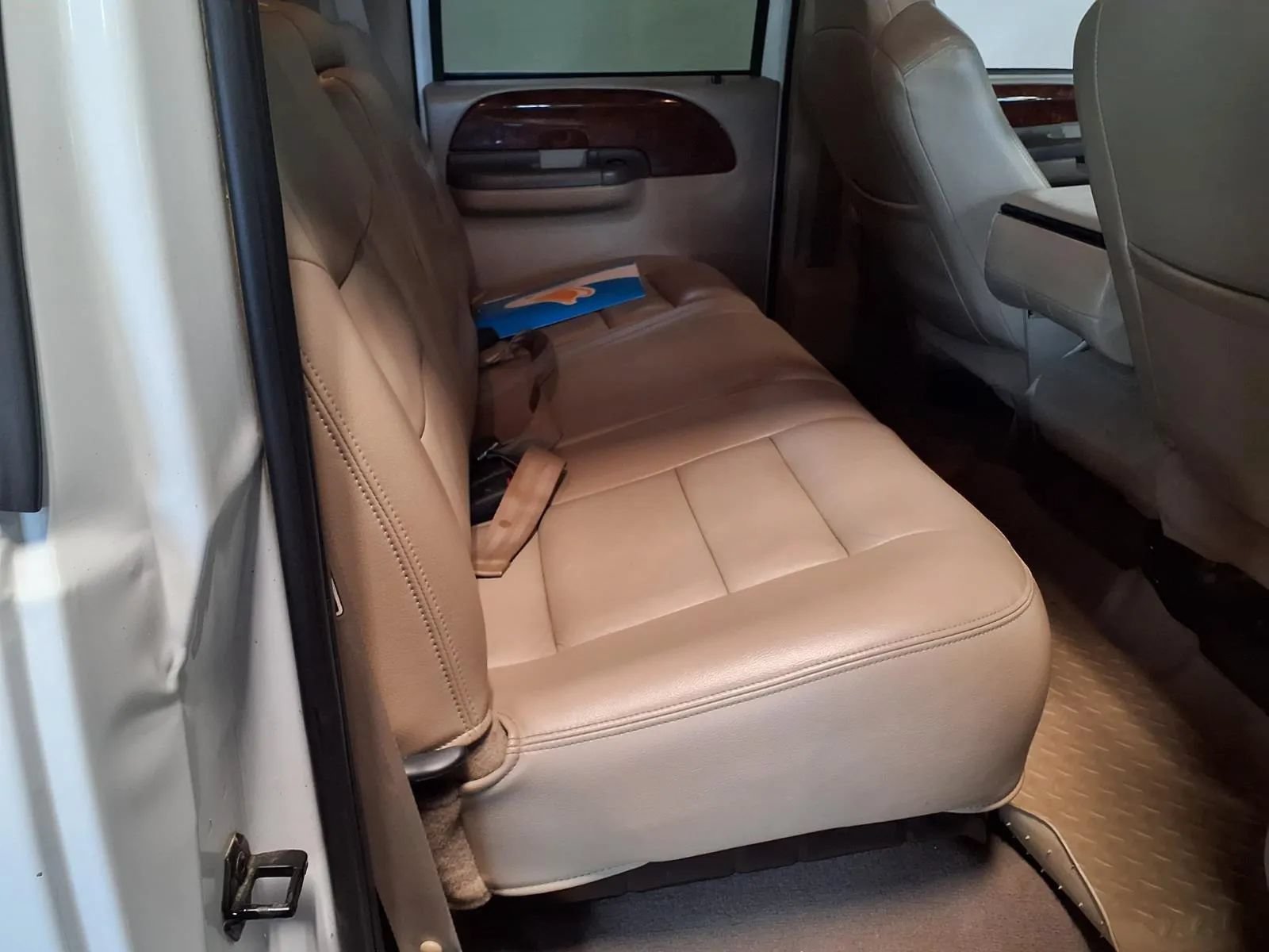 Used 2003 Ford F350 2WD Crew Cab DRW Super Duty image 10
