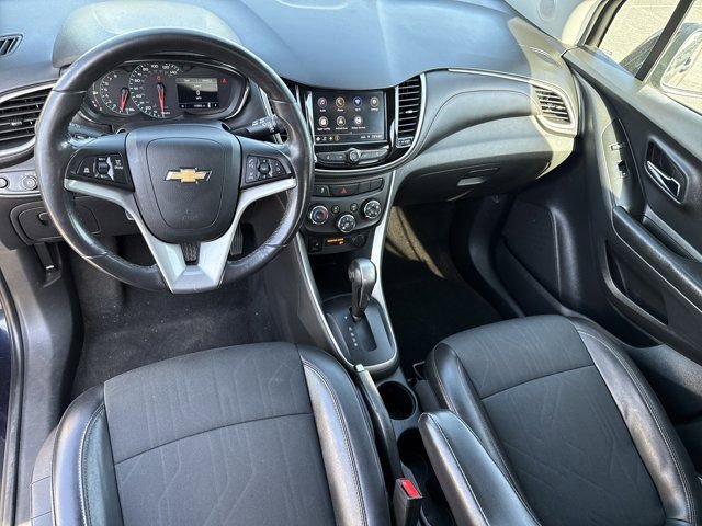 Certified 2022 Chevrolet Trax LT w/ Sport Edition image 17