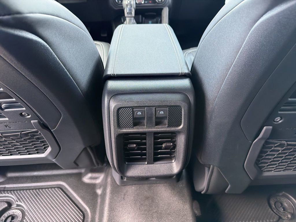 New 2025 Ford Bronco Big Bend w/ Black Diamond Package image 18