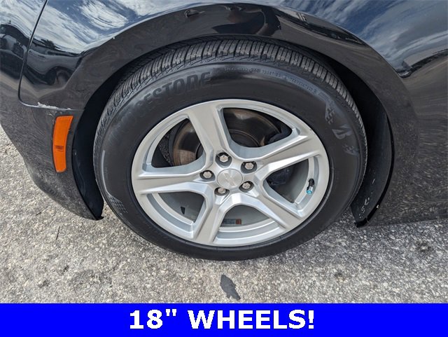 Used 2020 Chevrolet Camaro LT image 16