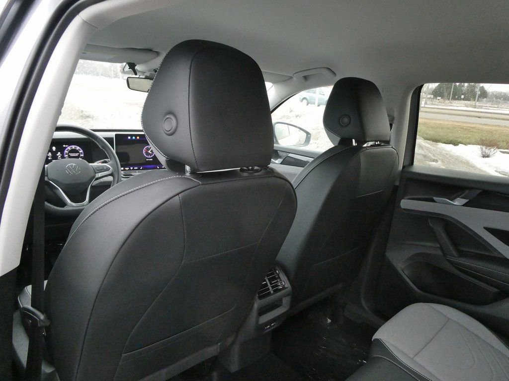 New 2026 Volkswagen Tiguan SE AWD/4WD image 28