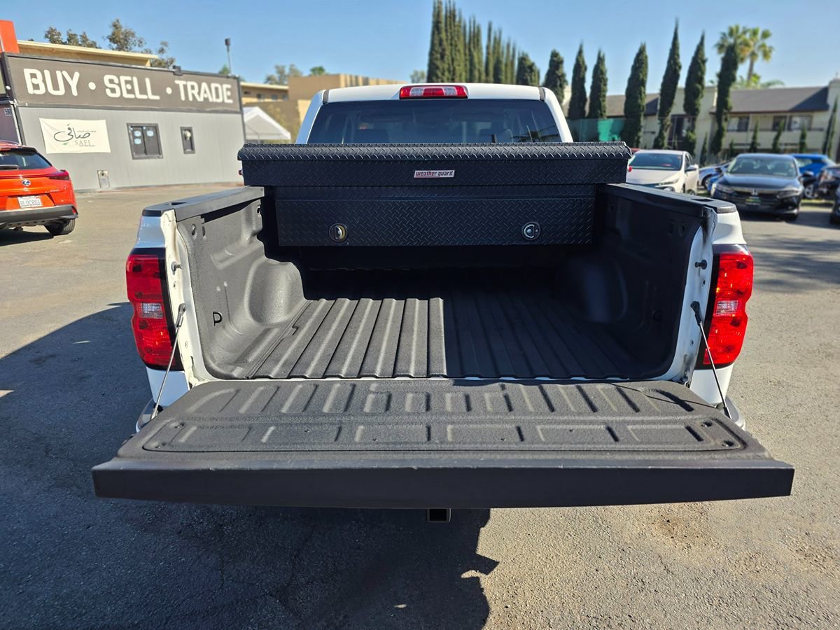 Used 2018 Chevrolet Silverado 1500 Custom w/ Trailering Package AWD/4WD image 13
