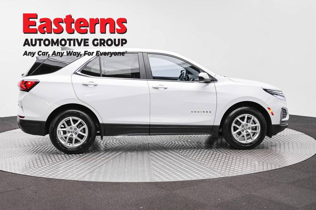 Used 2024 Chevrolet Equinox LT FWD image 4