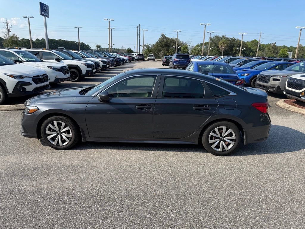 Used 2022 Honda Civic LX image 10