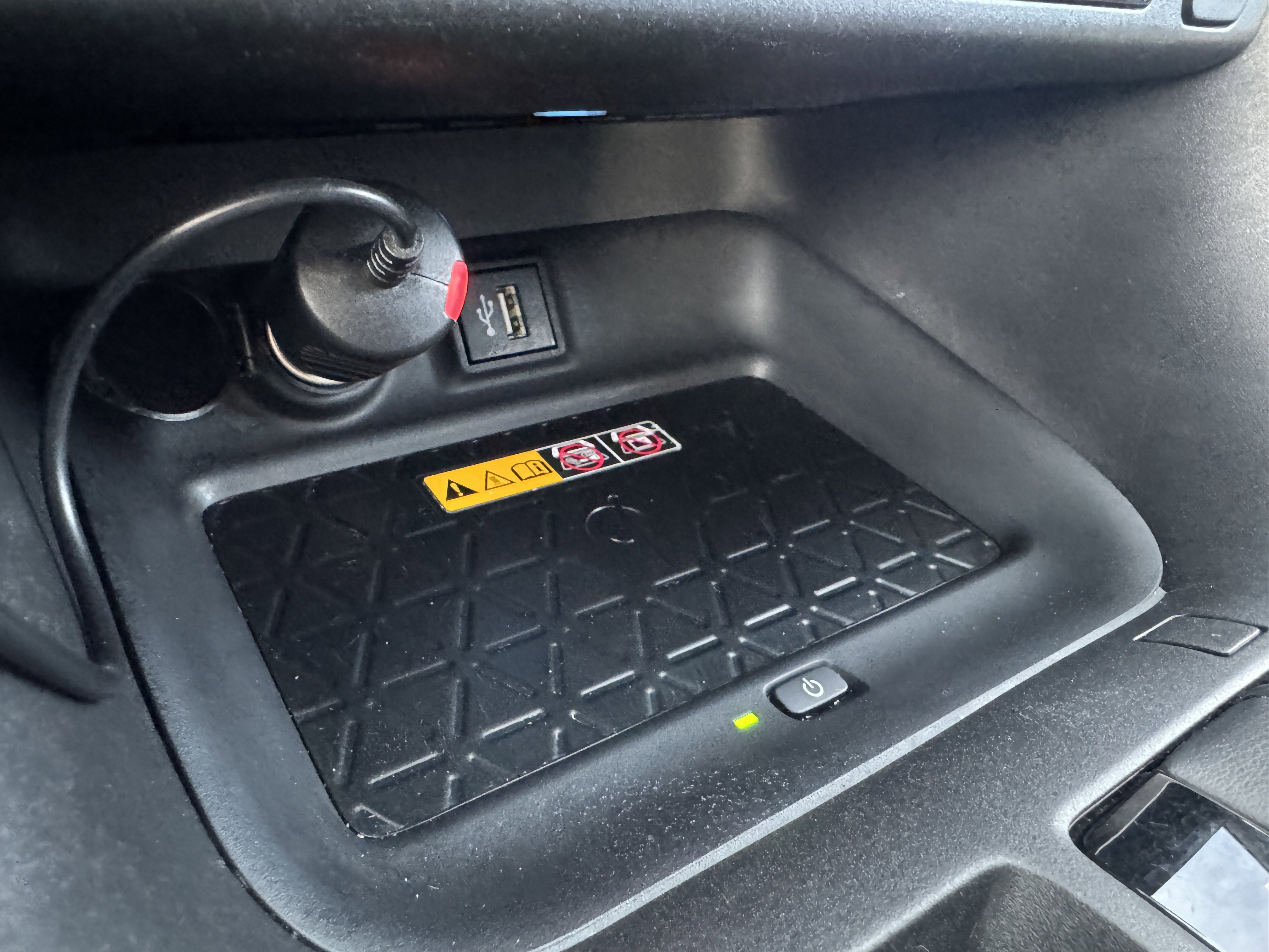 Used 2023 Toyota RAV4 XSE image 28