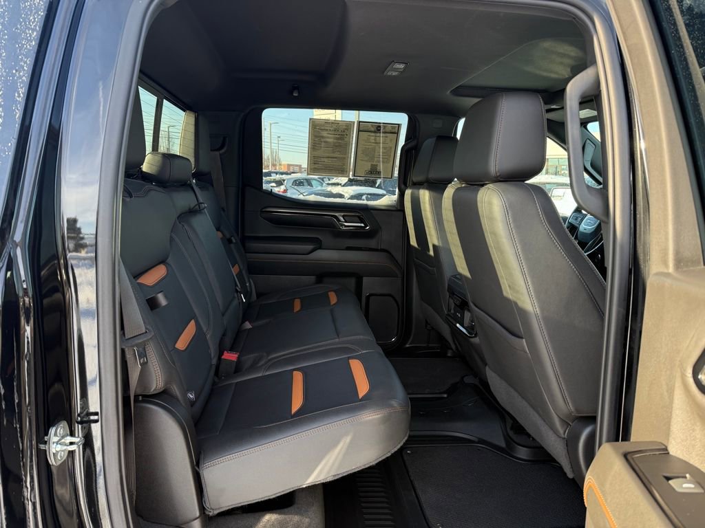 Used 2022 GMC Sierra 1500 AT4 w/ AT4 Preferred Package image 14